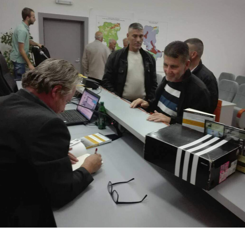 Agić: Niko više ne smije napasti BiH, izjave Grabar-Kitarović i Čovića su tupave