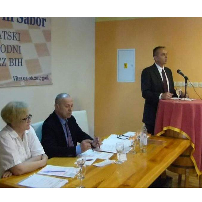 Hrvatska stranka BiH: U vrhu HDZ-a djeluju snage za podmetanje lažnih informacija Zagrebu