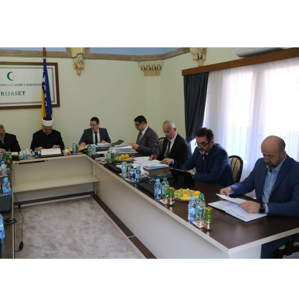 Rijaset IZBiH odlučio: Senada Tahirović, prva žena na čelu lista "Preporod"