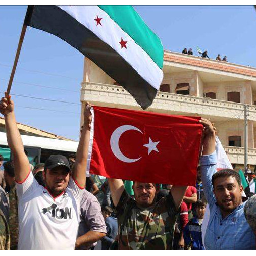 Stanovnici sirijske provincije Idlib pozdravljaju dolazak turske vojske