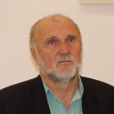 Karahasan: Želja nam je da pjesnici i poezija dođu tamo gdje se ljudi okupljaju 