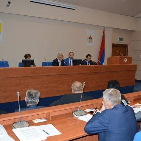 Novi šamar državi: Pročitajte tekst rezolucije o proglašenju vojne neutralnosti RS