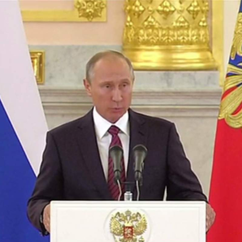 Putin: Zatvaranje granice dovelo bi do nove Srebrenice