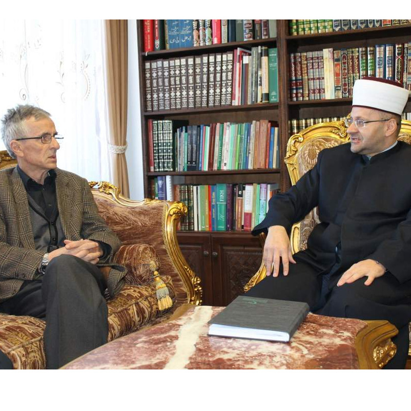 Mostarski muftija uručio priznanje Ibrahim ef. Zlomužici za istrajan i savjestan rad u IZBiH
