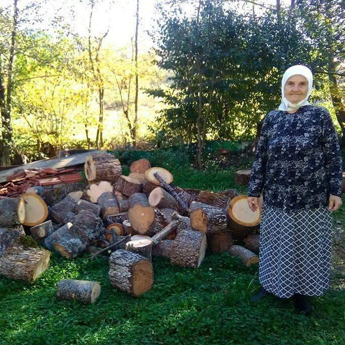 Osigurali ogrijev za 30 majki Srebrenice