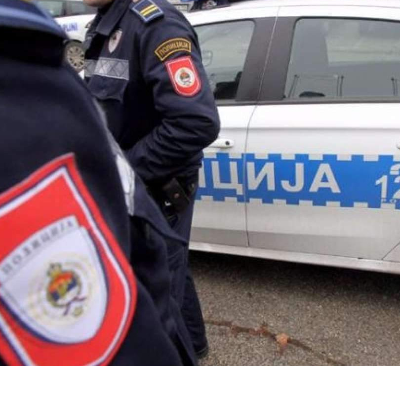 Zapaljen automobil i pomoćni objekt Ermina Pavice povratnika u Rogaticu