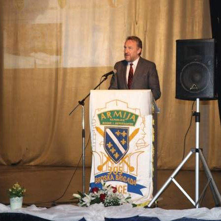 Izetbegović: Bosna je stijena koja se očigledno ne može razbiti