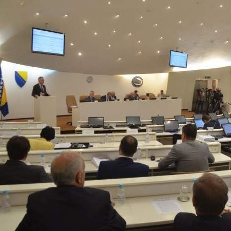 Poslanici PSBiH usvojili set zakona o akcizama, prekinuta sjednica