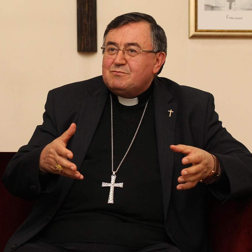 Kardinal Puljić: Mir stanuje tamo gdje je Bog 
