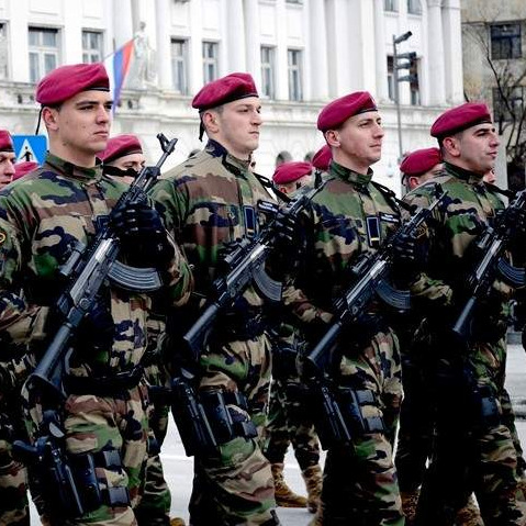 Neustavni praznik: Dodikovi pretorijanci umjesto počasne jedinice OS BiH