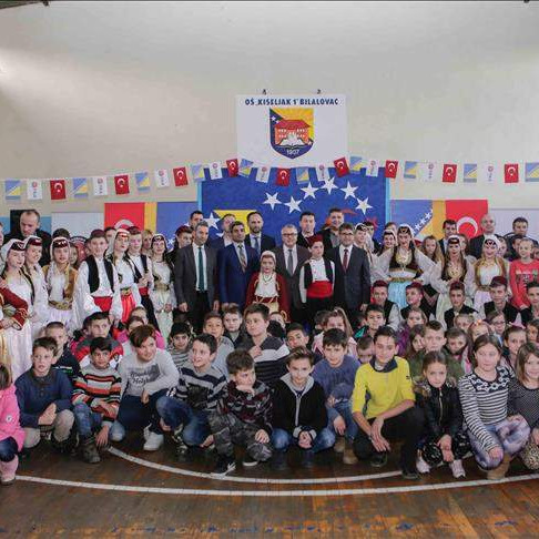 Svečanost u osnovnoj školi u Kiseljaku: Učenici dobili novu opremu 