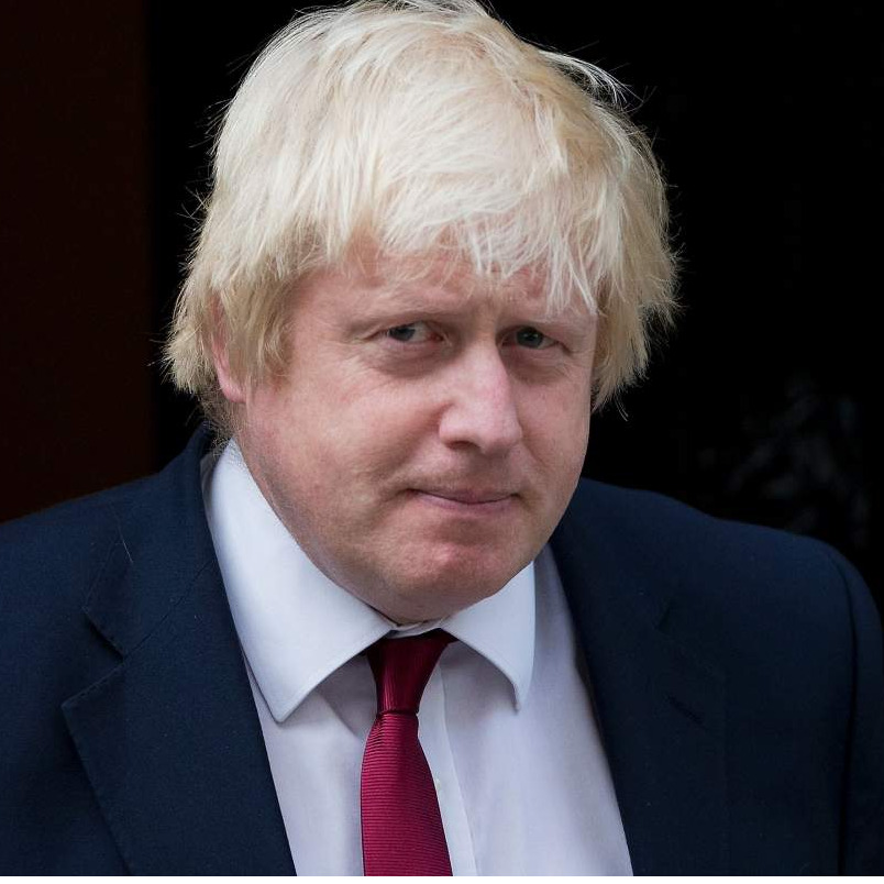 Boris Johnson o Srebrenici: Razmisliti o posljedicama mržnje i fanatizma. 