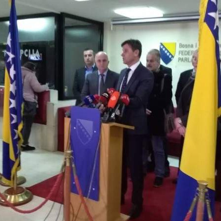 Otklonjen zastoj u radu Parlamenta FBiH, u oba doma sjednice o budžetu
