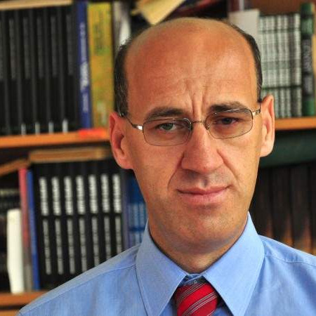 Salkić: Zašto se po Ustavu RS ne piše i „jezik srpskog naroda“?