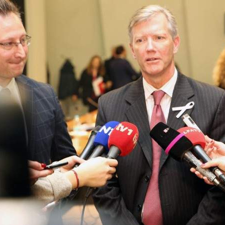 Berton: Političari su odgovorni za napredak u BiH 