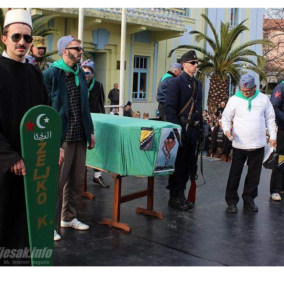 Željko Komšić o performansu u Čapljini: Morbidno i bolesno