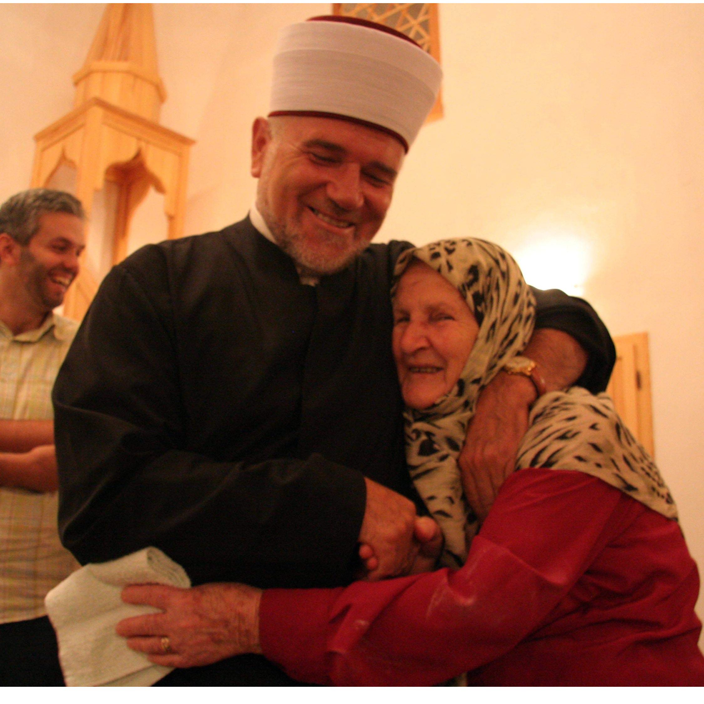 Nena Džemila kazala je muftiji: Teretit ću te na Sudnjem danu ako džamija ne bude obnovljena