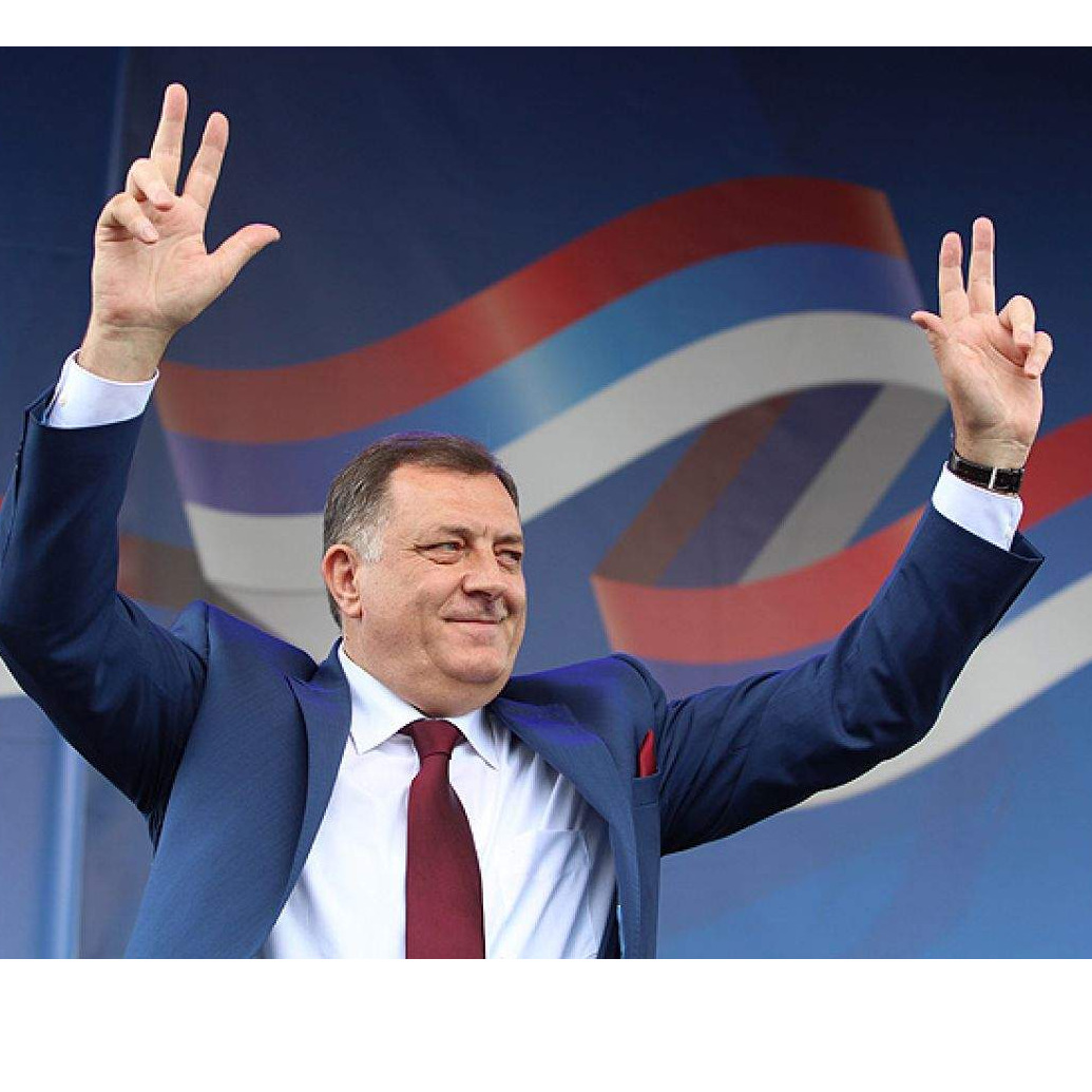 Dodik nabavio 24 automobila vrijedna 1,7 miliona KM