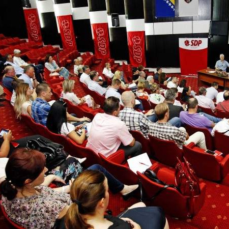 SDP: Prioriteti izdanaka SDA ostaju isti - prvo stranka, pa tek onda narod