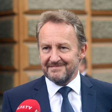 Izetbegović: Tokom Uskrsa kršćani slave pobjedu života nad smrću