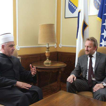 Izetbegović sa Kavazovićem, Lavićem, Kulenovićem, Zvizdićem...