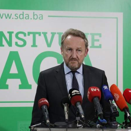 SDA: Sve češći i sve uporniji pokušaji stigmatizacije  Bošnjaka