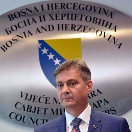 GS: Potpuni krah izdajničke politike Denisa Zvizdića