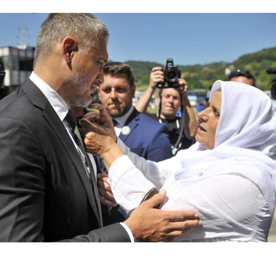 Čedomir Jovanović: Privesti Šešelja ili ćemo sami reagovati 