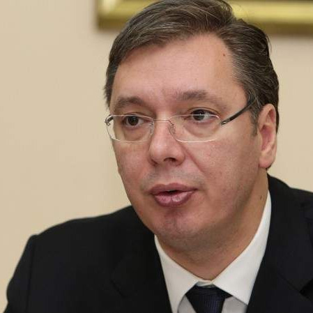 Vučić osudio postupke Šešelja