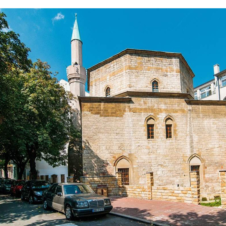 "Bože pravde" i ajeti Kur'ana: Srbija vratila Bajrakli džamiju Islamskoj zajednici