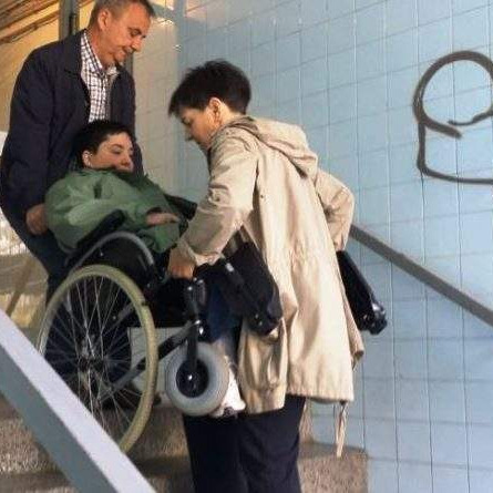 Humanitarna akcija za kupovinu invalidskog lifta Senki Hajrić