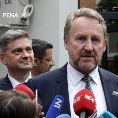 Zvizdić odustao od kandidature, Sebija Izetbegović među kandidatima