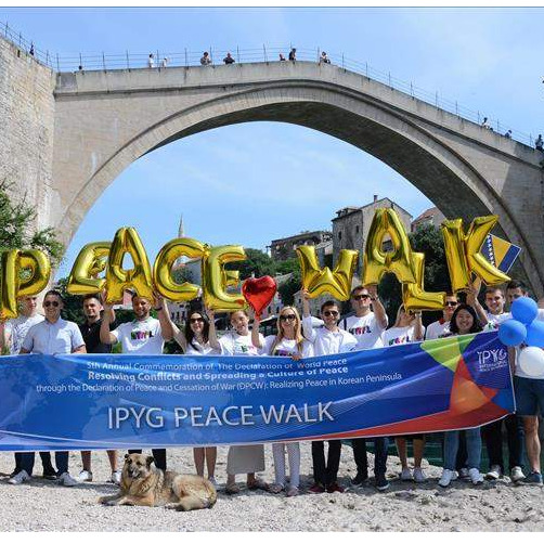 Šetnjom za mir mostarski studenti poručili da žele suživot i zajedničku BiH 