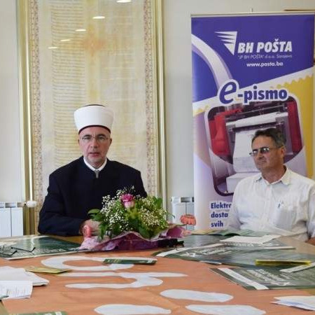 Muharemu-ef. Hasanbegoviću Povelja za životno djelo