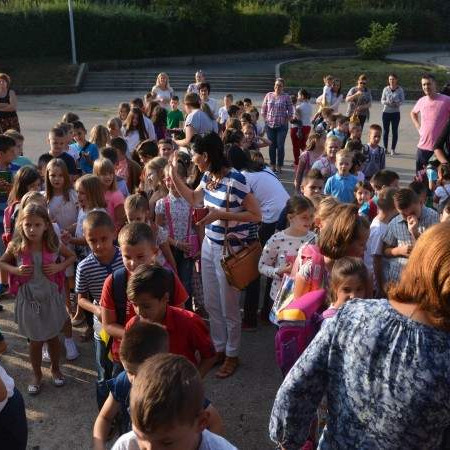 I ove školske godine oko 4.000 prvačića u Kantonu Sarajevo
