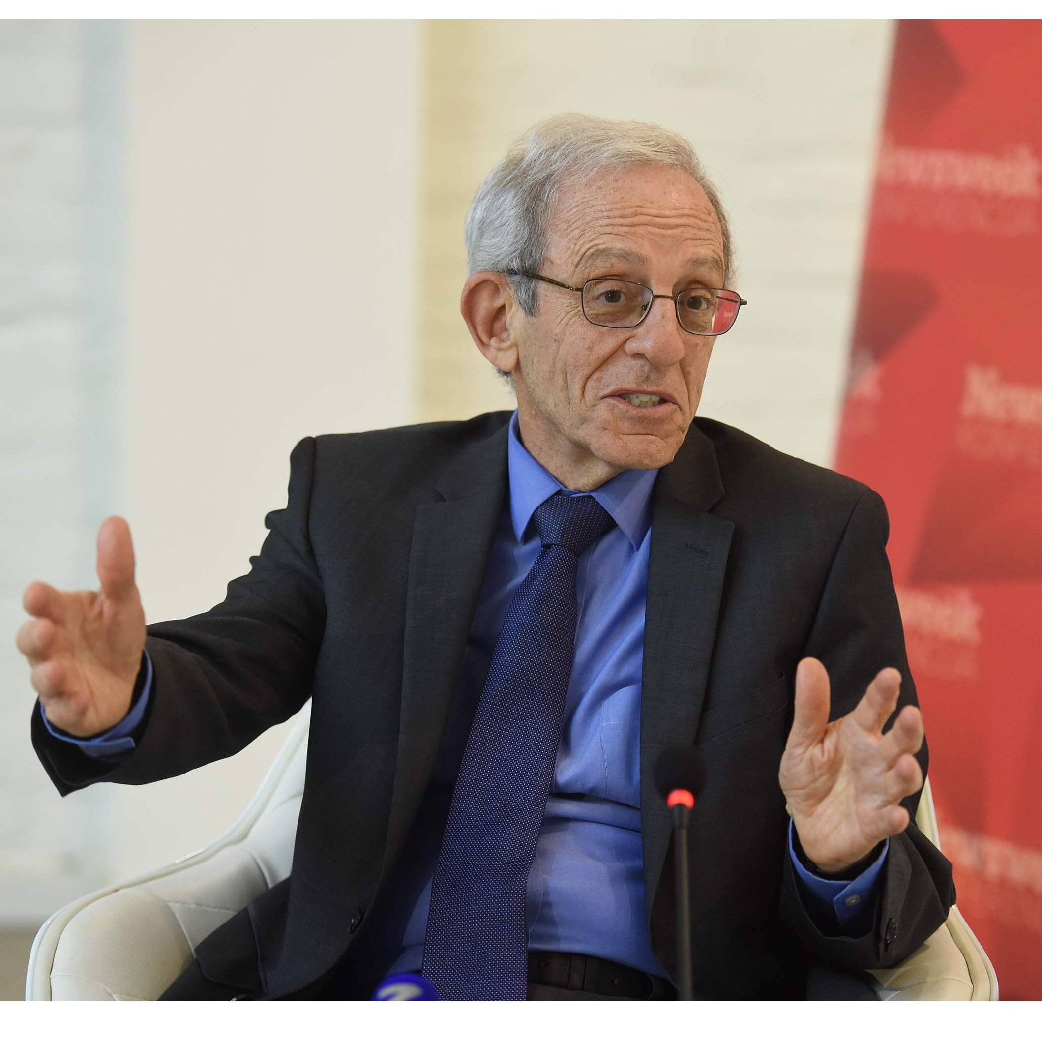 Serwer: Amerikanci su blagi po pitanju nacionalizma, ali oštri... 