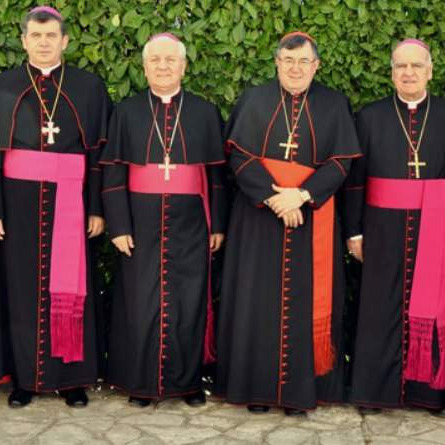 Biskupi o izborima: Ne dajte se zavarati praznim obećanjima