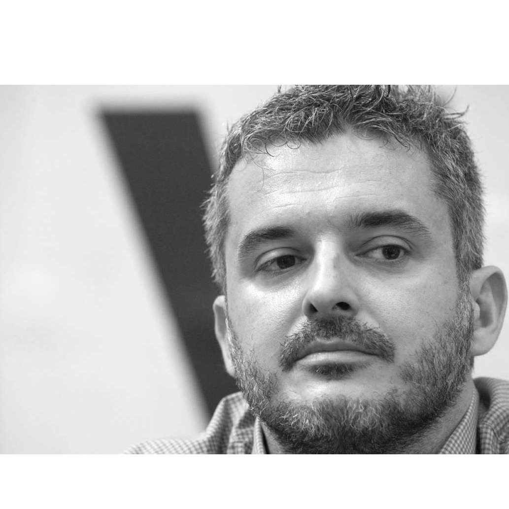 Viktor Ivančić: Zašto je glup?