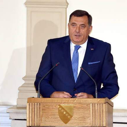 Dodikov žal za privatizacijsko-porodičnim milijardama