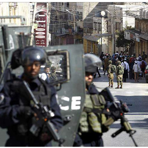 U izraelskim racijama uhapšeno još 15 Palestinaca, najviše tinejdžera