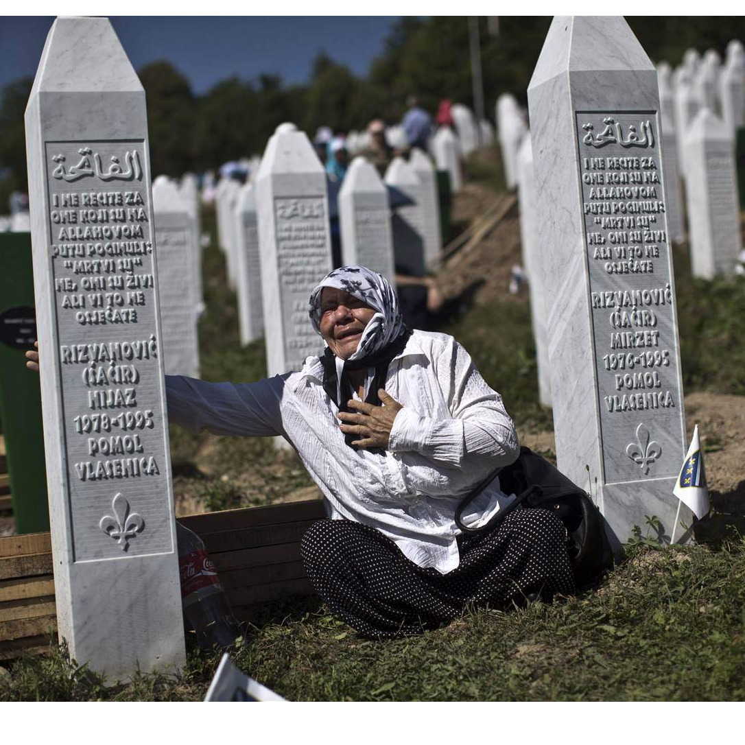 Pamtiš li Srebrenicu | Danas se obilježava 16 godina od prvog ukopa žrtava genocida