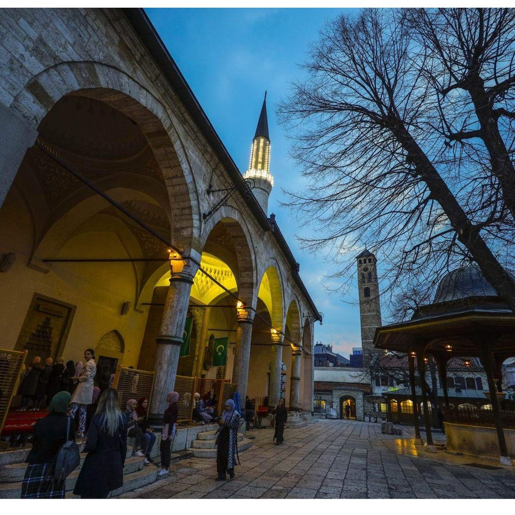 Sarajevo: Muslimani obilježili mubarek noć Lejlet-ul-miradž