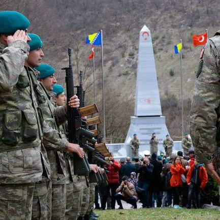 Aferim braćo Bošnjaci, kad želite biti još pokornije sluge!
