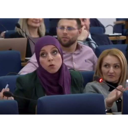 Što bi naše i njihove ovce živjele zajedno, zar ne Samra?