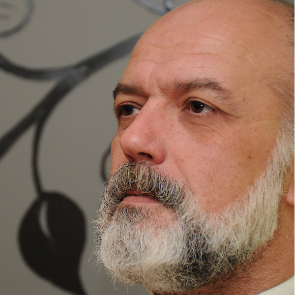 Edin Urjan Kaukavica: Bošnjačka razuđenost