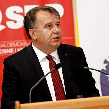 Šta će Nermin Nikšić poduzeti protiv neposlušnika iz Tuzle?