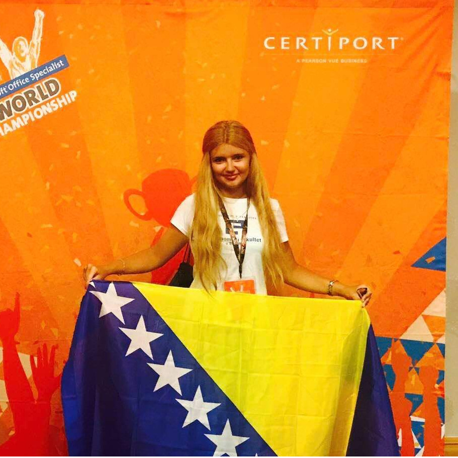 Svjetski uspjeh 16-godišnje Amile Mujkić iz Novog Travnika na Microsoft Olimpijadi u Americi