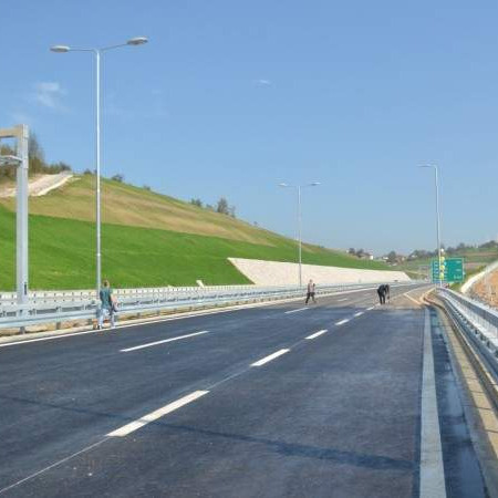 Terzić: "Autocestama" blokirano 635 miliona KM