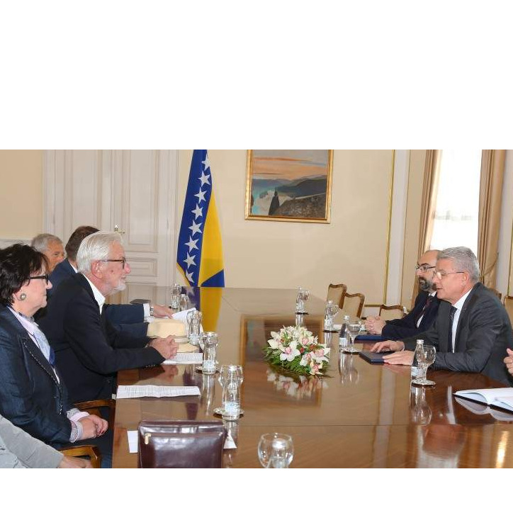 Džaferović - VKBI: Saglasnost o temeljnim elemenatima nacionalnog identiteta Bošnjaka