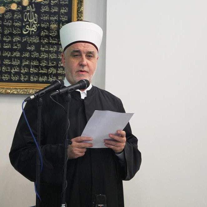 Reis Kavazović u Berlinu:  Mi smo Bošnjaci, a ne Sandžaklije, Krajišnici, Podrinjci i Hercegovci